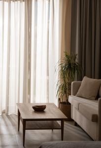 assano_no09_00015_large