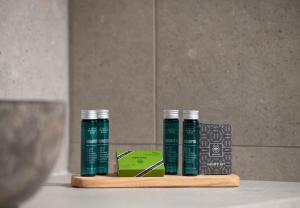 assano_no09_00021_large