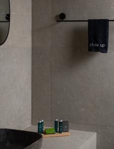 assano_no09_00023_large